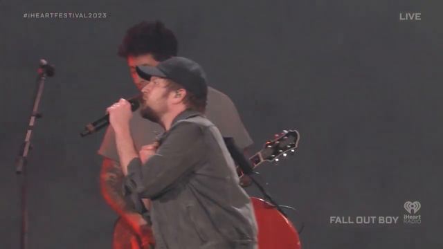 Fall Out Boy - My Songs Know What You Did in the Dark - Live @ iHeartradio Music Festival 2023 смотреть онлайн