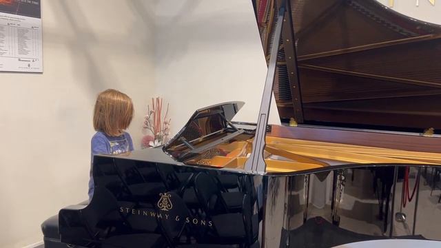 Rush E Steinway and sons grand piano смотреть онлайн