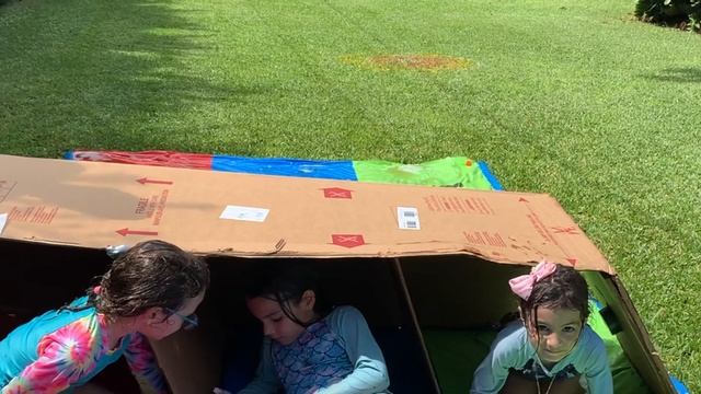 Epic Outdoor Game For Kids: Slip N' Slide Mystery Box Challenge | Shelley Girls смотреть онлайн
