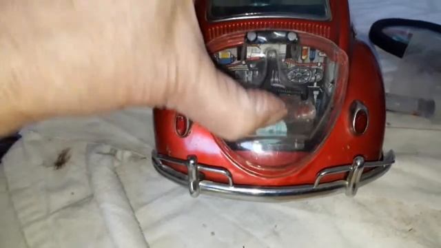 VW Beetle tin toy 1960 repair FINAL Part 4-4, 60 year old toy RUNNING AGAIN смотреть онлайн