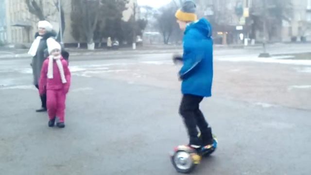 Танец с внуками в центре Смелы смотреть онлайн