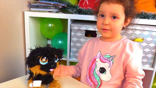 Тая и её новая игрушечная собачка с блохами смотреть онлайн