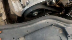 Замена гидронатяжителя цепи,либо фазорегулятор пассат в5,1.8 адр часть 1