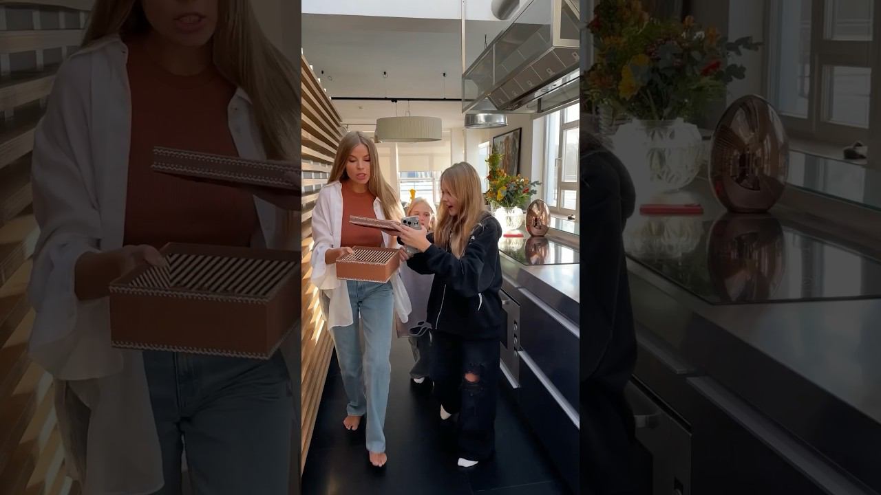 Мы забрали его домой! смотреть онлайн