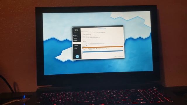 Converting my Laptop to Kbuntu Linux смотреть онлайн