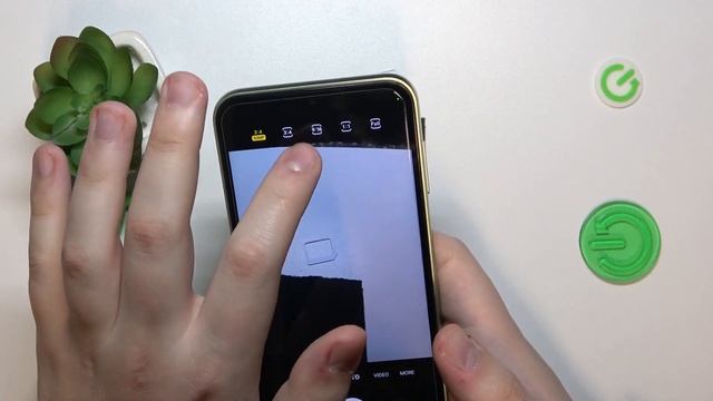 SAMSUNG Galaxy F14- Maximum Camera Zoom Review смотреть онлайн