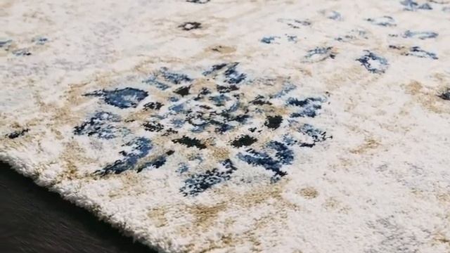 Torrance Rug in Ivory & Multi by Loloi смотреть онлайн