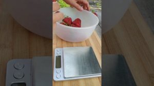 Сорт клубники "Генри". ЛПХ"Клубничный салют". rassada-klubniki-zemlyaniki.for.ru