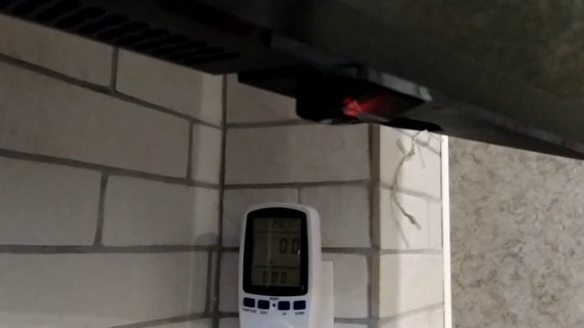 @0167 Ваттметр показывает потребляемую мощность : бойлер,ТВ,tv- Box, тостер, холодильник.