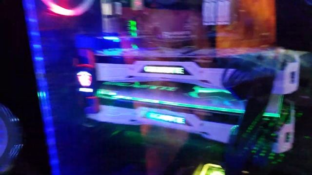8K Furmark 8xMSAA Results - 2-Way 1080ti смотреть онлайн
