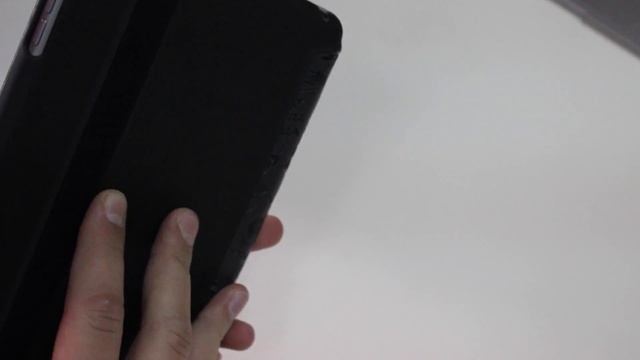 Обзор чехла Ozaki ( ROME) для iPad Mini! смотреть онлайн