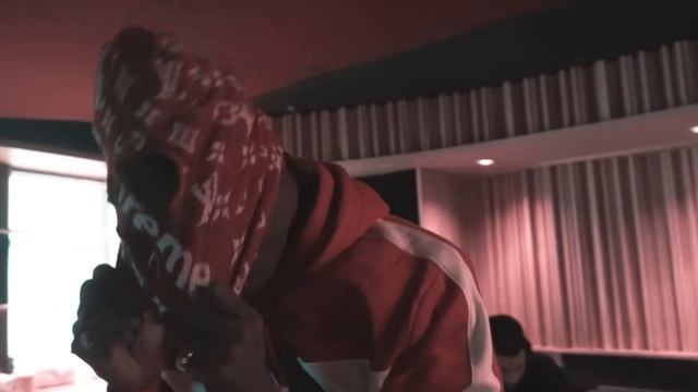 Famous Dex - On Me (Dir. by @shotbynaf) смотреть онлайн
