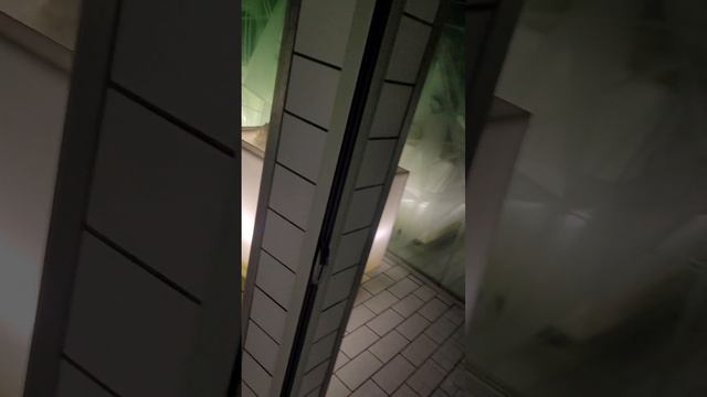 кто ходит в баню по утрам- тот поступает мудро... смотреть онлайн