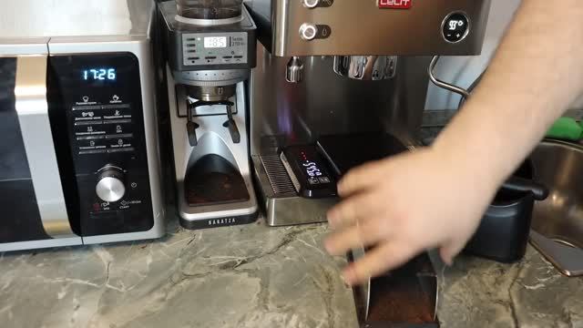 Купил домой Lelit Elizabeth. Почему ее? Первые впечатления домашней эксплуатации. смотреть онлайн