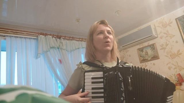 Красивая песенка про деревеньку! Споем!!!!)))))) поет Любовь Гришанова( Самара) смотреть онлайн