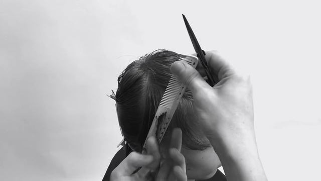 стильная мужская стрижка, пошаговое выполнение, Школа ШТЭРН смотреть онлайн