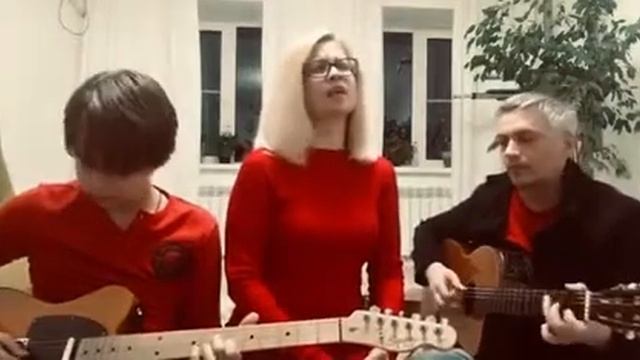 Поговори со мною, Мама...