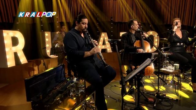 Rubato & Sıla - Oluruna Bırak смотреть онлайн