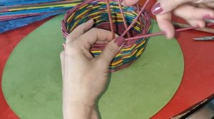 Пасхальная курочка из бумажной лозы! Подробный МК