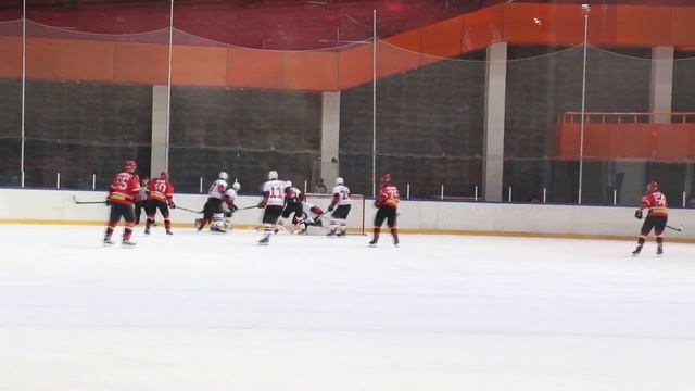 Экстралига: «Пинские ястребы» дома обыграли «Бобруйск» 3:2 смотреть онлайн