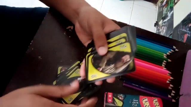 Unboxing "uno" de Harry Potter смотреть онлайн