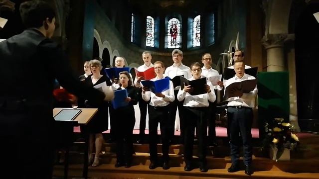 Wolfgang Amadeus Mozart: Ave Verum Corpus, par la chorale Notre-Dame de la Gare (Paris) смотреть онлайн