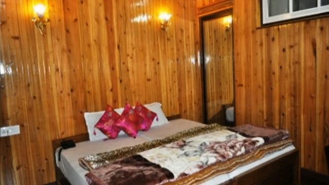 Hotel Magnolia Residency || Best Hotel Darjeeling смотреть онлайн