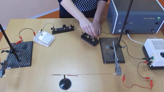 ДЭ 4а. Магнитное поле проводника с током (прямого провода и катушки). смотреть онлайн