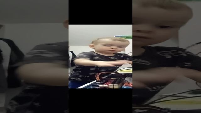 VID_20220216_220638.mp4