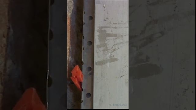 Установка маяков для цементной штукатурки на пластиковые клипсы креммеры. смотреть онлайн