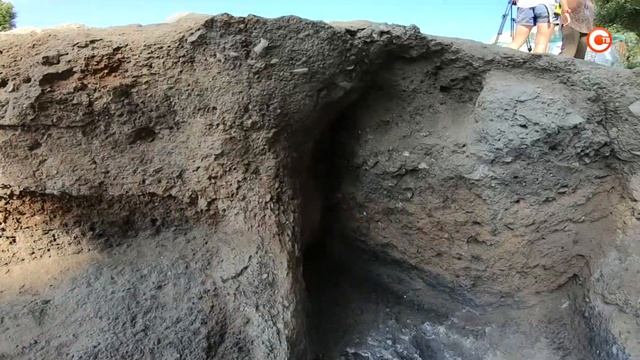 Музей-заповедник «Херсонес Таврический» проводит масштабные раскопки на территории военной части смотреть онлайн