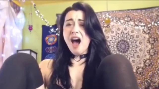 Cora Reefer Burping And Moaning