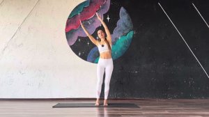 Упражнение для улучшения моторики ЖКТ.