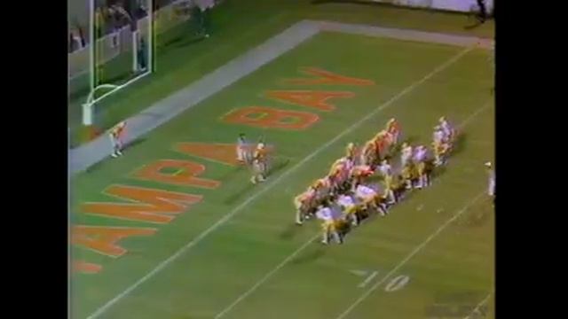 1983 - Packers at Buccaneers - Enhanced ABC Broadcast - 1080p смотреть онлайн