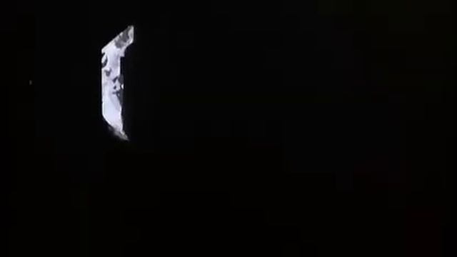 Поезд красиво несется по снежной целине. смотреть онлайн