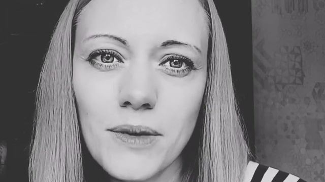 Автор: Эдуард Асадов - "Девушка" ( Музыка: Piano Classics - Ballade Pour Adeline ) смотреть онлайн