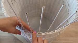 ЗАГИБКА - РОЗГА  , красивый край корзинки.