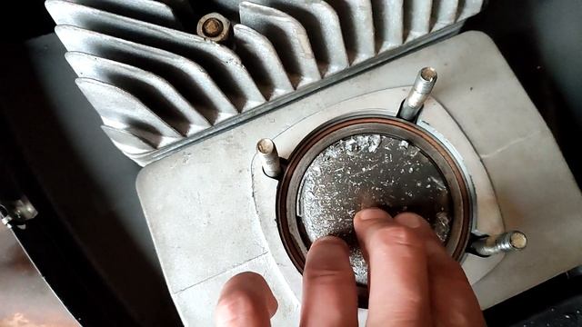 Разборка (вскрытие) двигателя РМЗ-500 на Тайга Варяг 500. Прогорел поршень смотреть онлайн