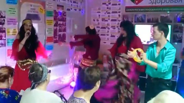 Цыгане зажигают в Доме здоровья. 16.07.2019г. смотреть онлайн