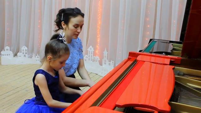 Перетягина Лиза и Перина К.С. В.Витлин "Дед Мороз" смотреть онлайн