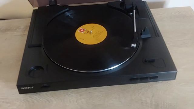 SONY PS-LX300USB смотреть онлайн