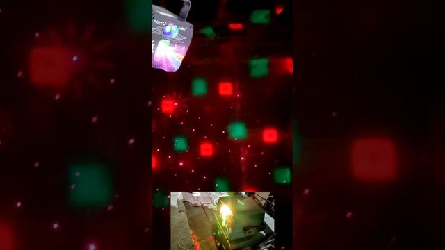 Лазерный проектор светомузыка ESHINY F2N6 Laser projector light and music смотреть онлайн