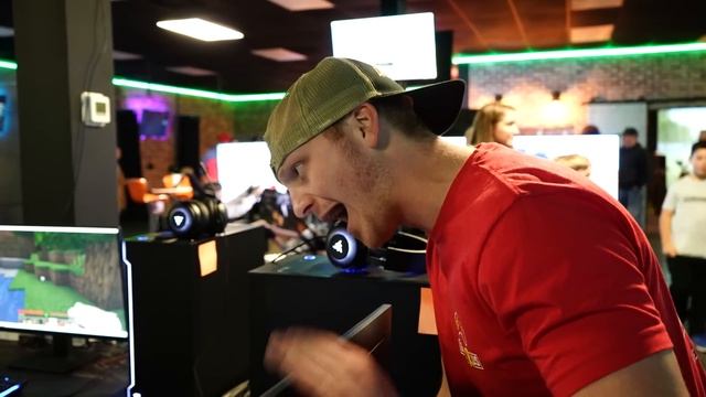 I Opened The Cheapest Store смотреть онлайн