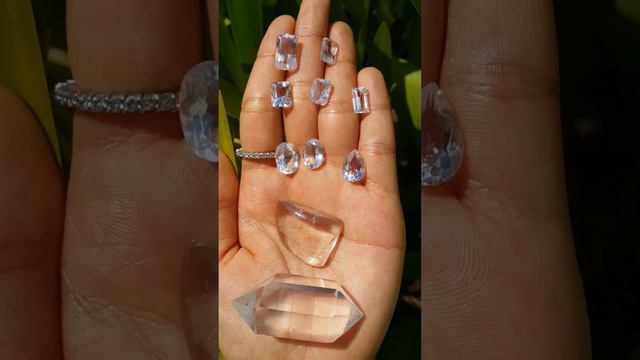 Rock crystal quartz смотреть онлайн