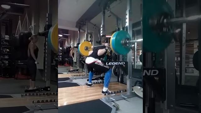22,05,16 Воскресенье присед сумо 117*4*10 смотреть онлайн