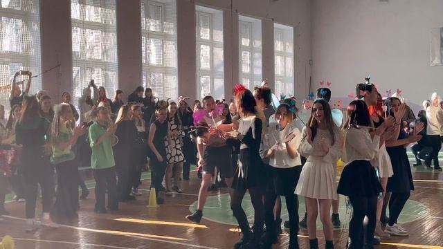 Танцевальный марафон смотреть онлайн