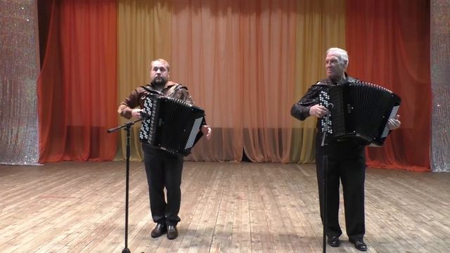 Дуэт баянистов Евгений Реутов и Дмитрий Брацлавский - презентация попурри на темы песен группы Любэ смотреть онлайн