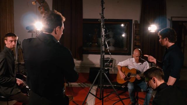 DanisAcousticBand & Александр Простаков - Крошка Моя (live) (Руки Вверх кавер) смотреть онлайн