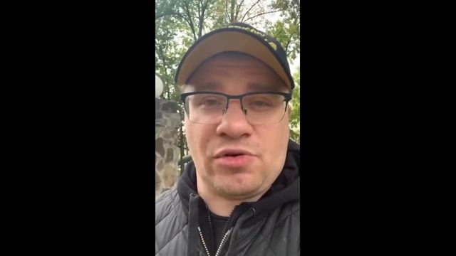 Гарик Харламов вступился за "участника протестов" в Москве Павла Устинова смотреть онлайн