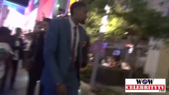 Matt barns and Deandre Jordan leaving Katsuya at LA Live смотреть онлайн